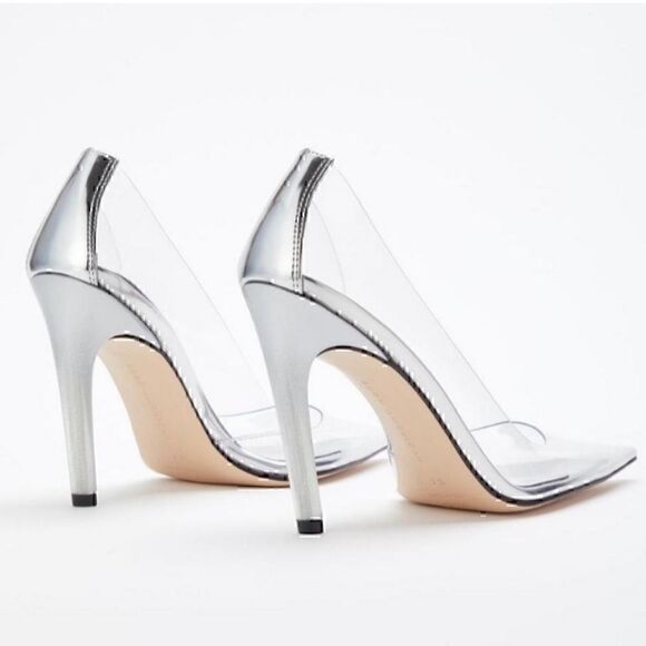 NIB Good American Cinder-F*cking-Rella Pump Glass Size 7 - Picture 3 of 3